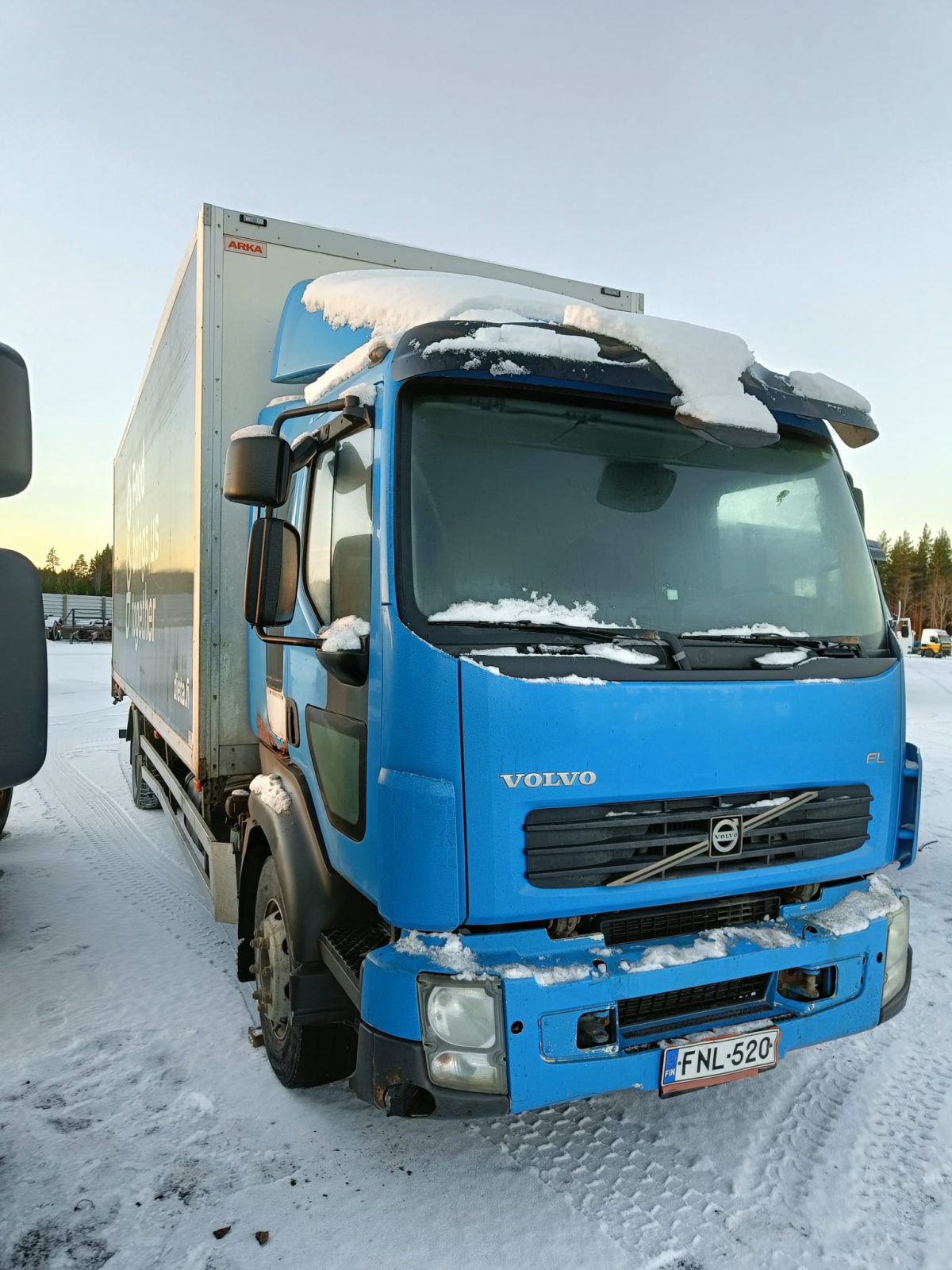 VOLVO FL-240 4X2 - Image 2