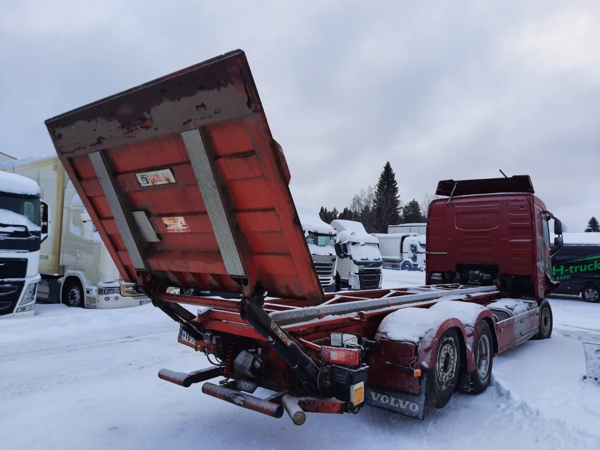 VOLVO FH-13 6X2 - Image 2