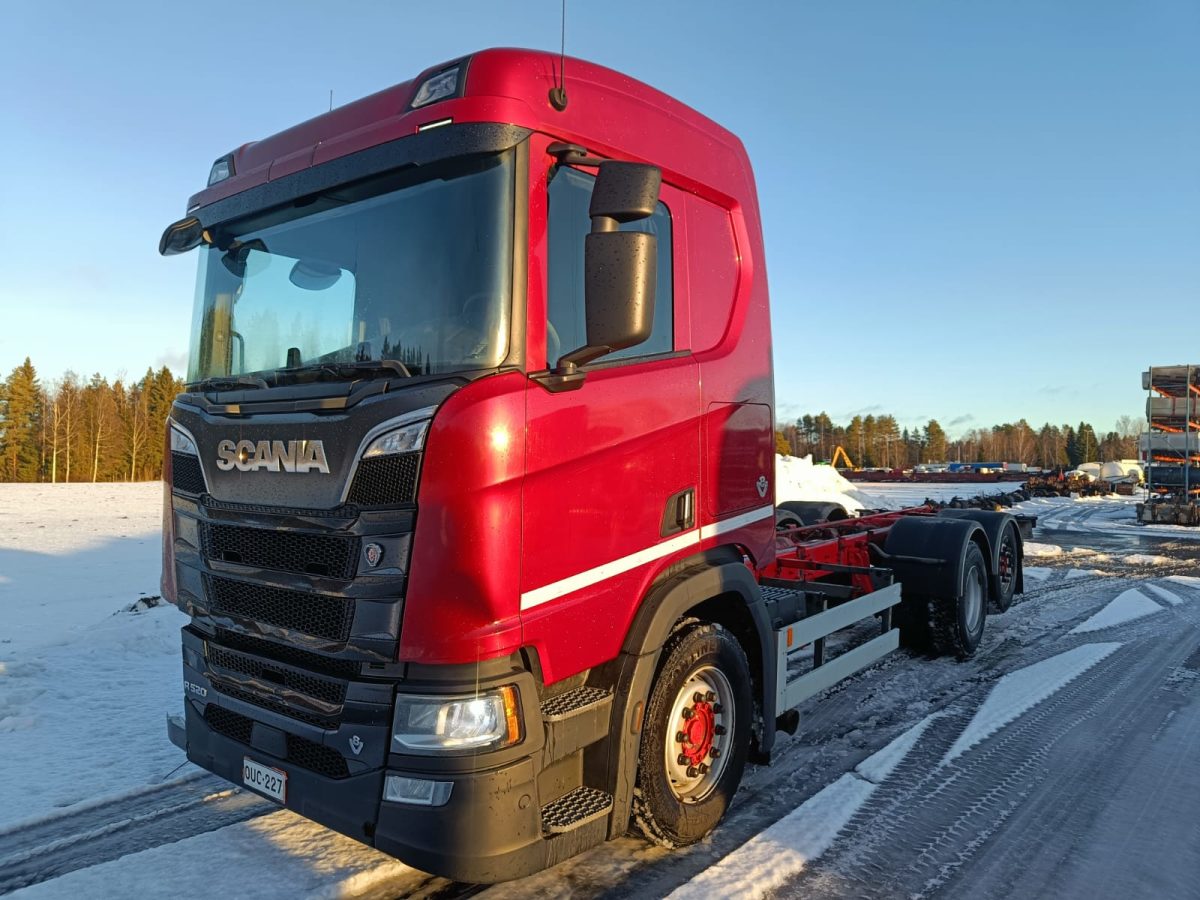 SCANIA R-520 6X2