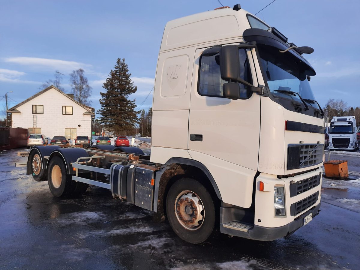 VOLVO FH-13 6X2 4300 - Image 2