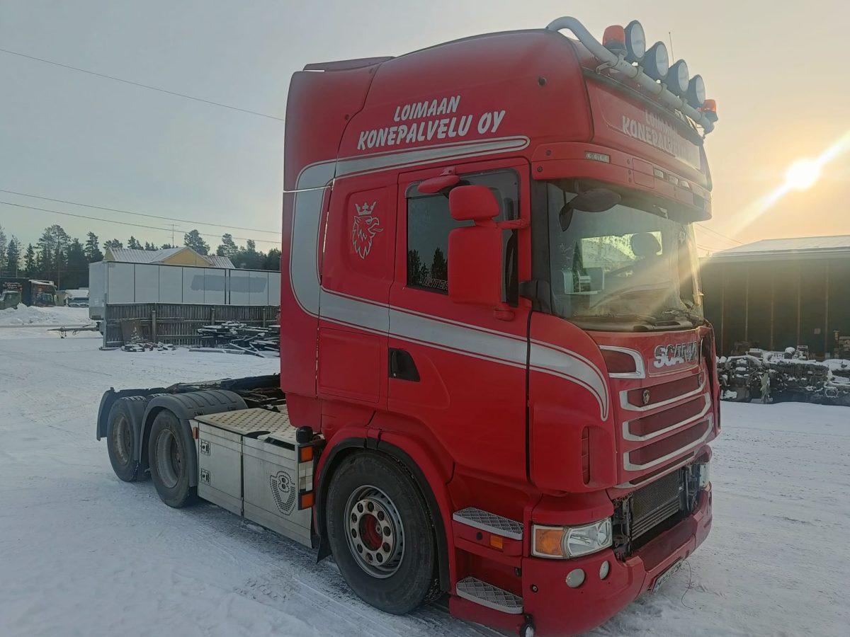 SCANIA R-560 6X2 - Image 2