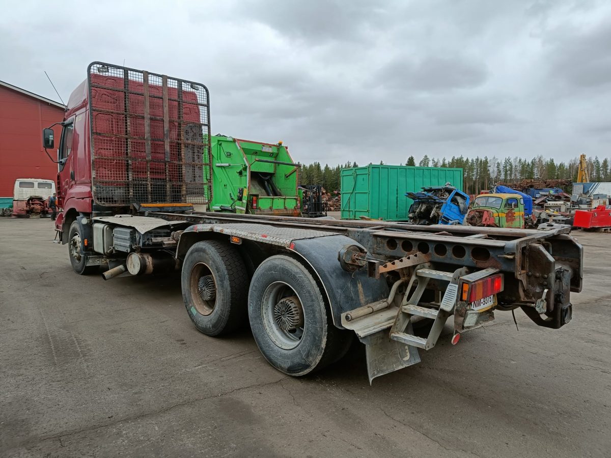 SISU E18M 6X4 - Image 2