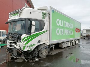 SCANIA R450 6X2