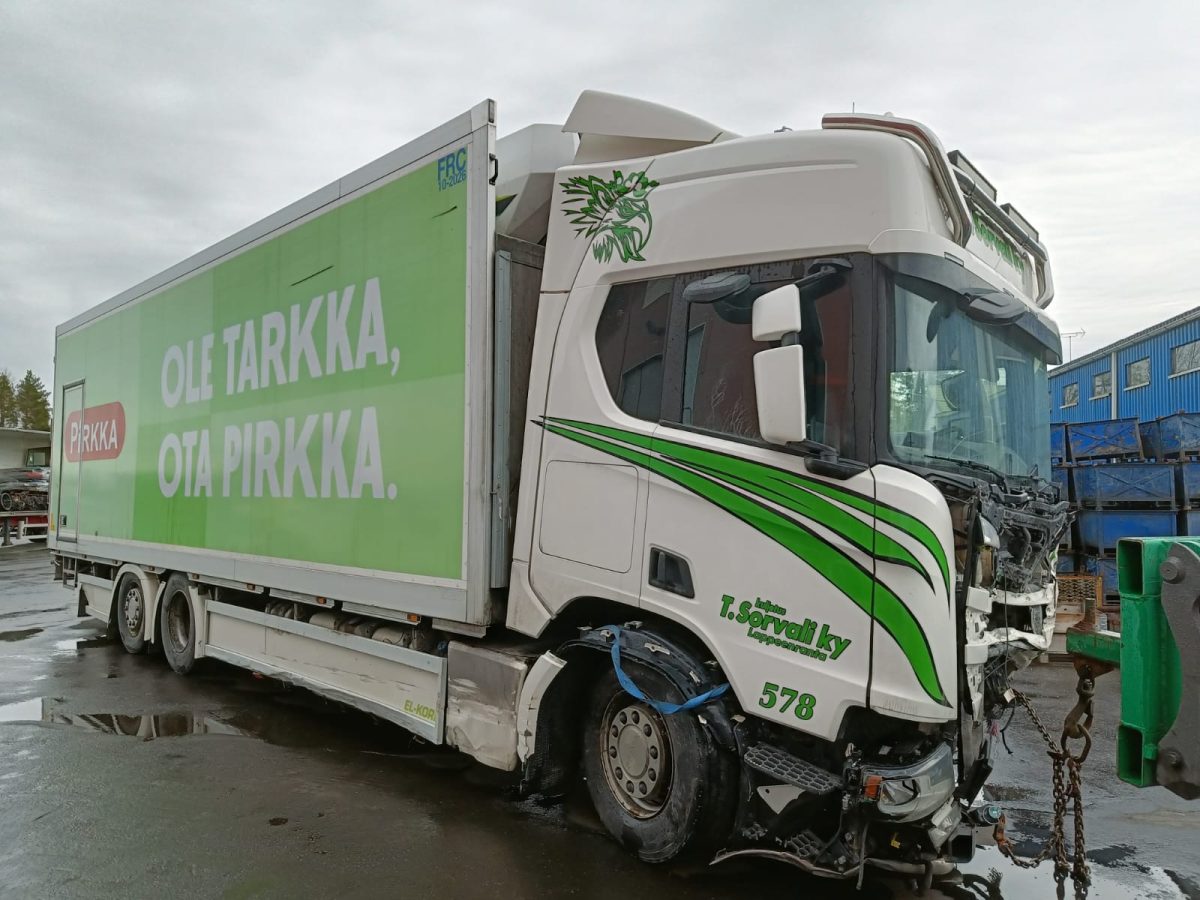 SCANIA R450 6X2 - Image 2