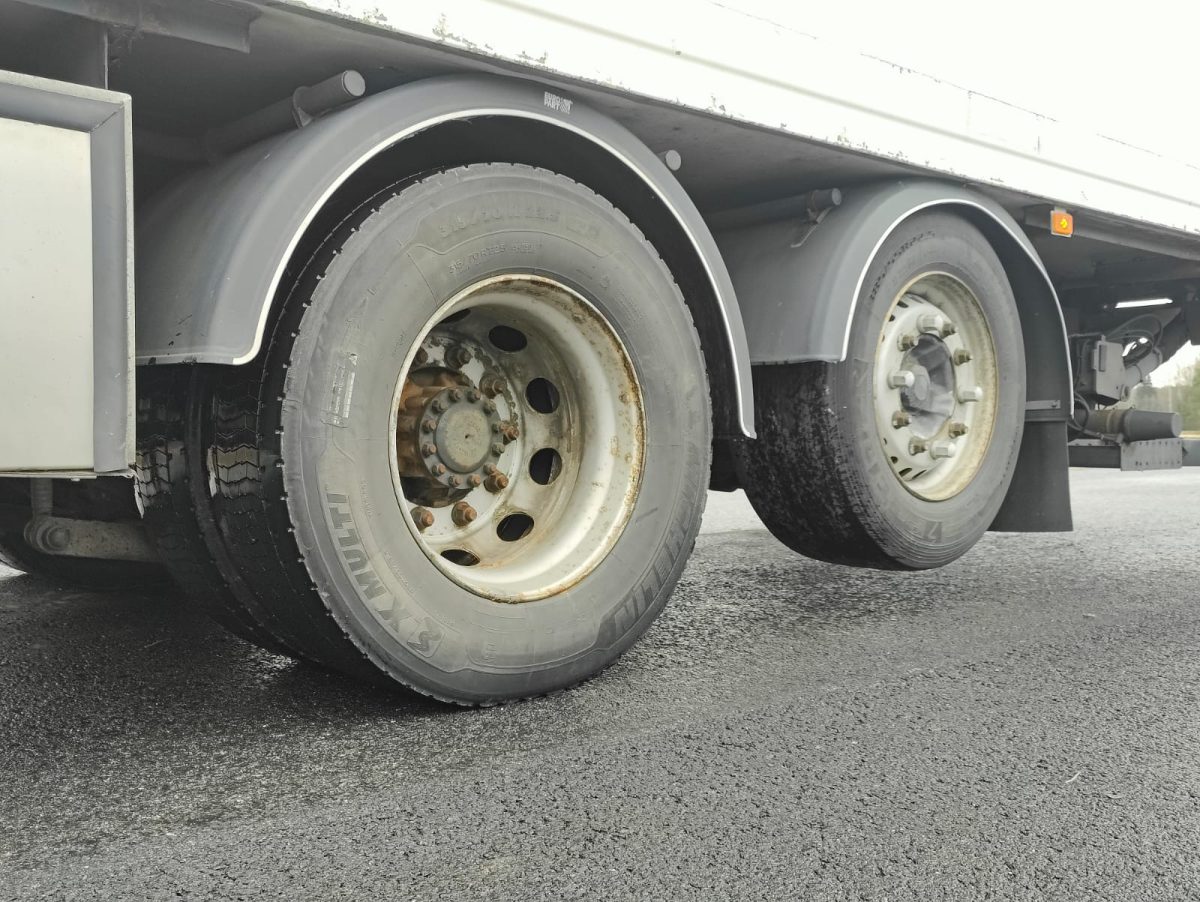 VOLVO FM-13 6x2 5400 - Image 14