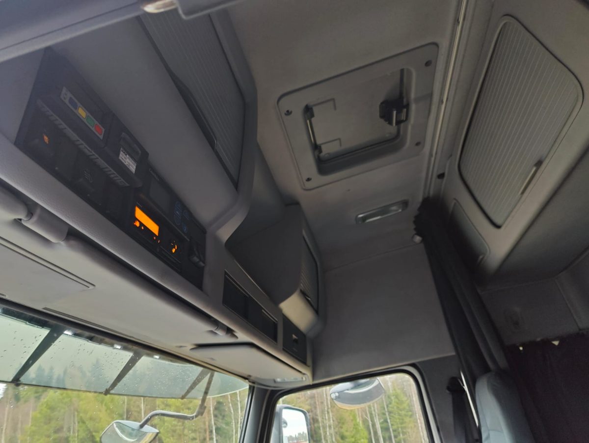 VOLVO FM-13 6x2 5400 - Image 17