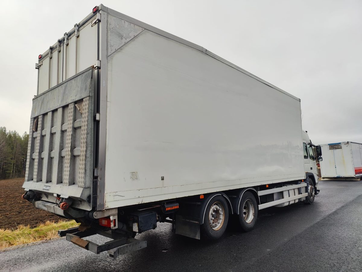 VOLVO FM-13 6x2 5400 - Image 3