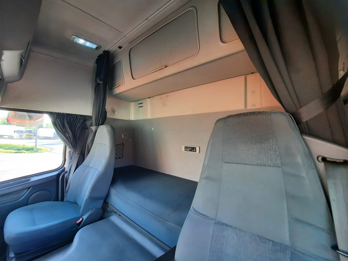 VOLVO FM-11 6X2 4900 - Image 7