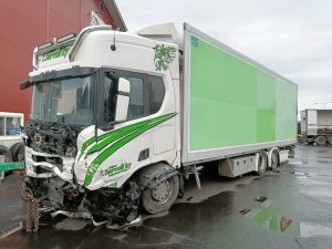 SCANIA R450 6X2
