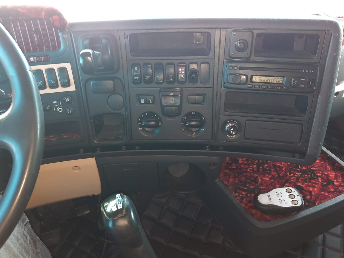 SCANIA R-500 6x2 4700 - Image 11