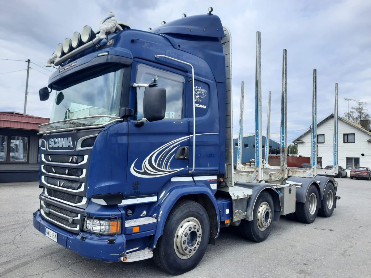 SCANIA R-580 8X4 4900