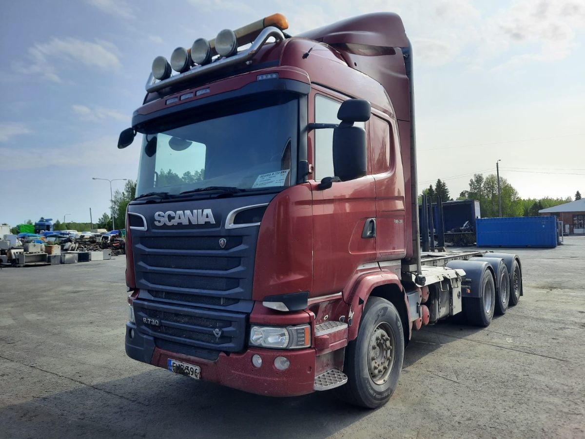 SCANIA R-730 8X4