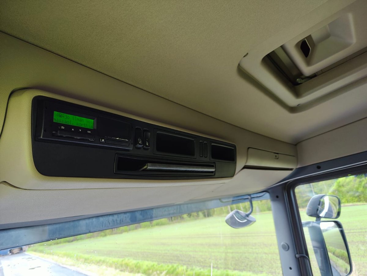 SCANIA R-520 6x2 4700 - Image 14