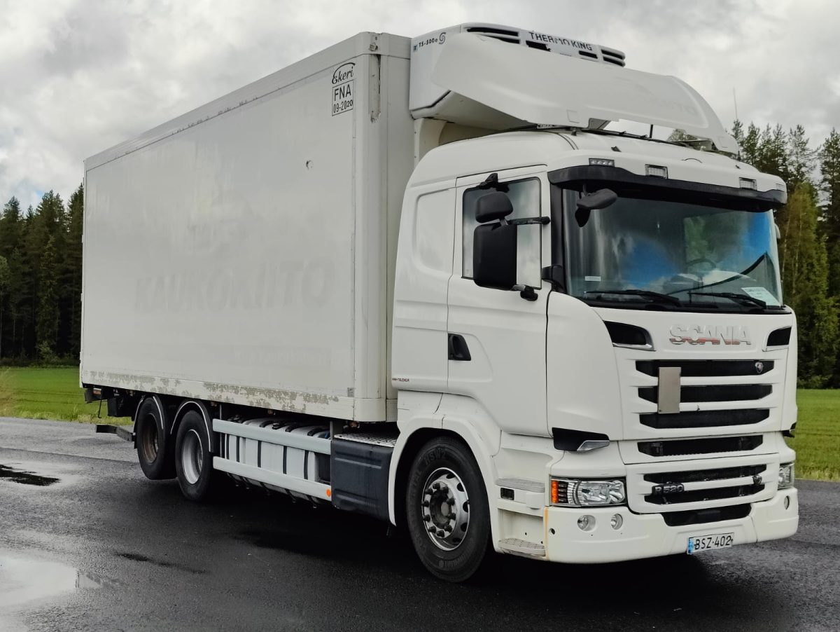 SCANIA R-520 6x2 4700 - Image 2