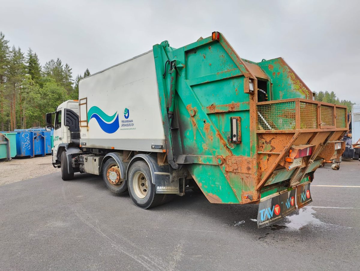 VOLVO FM-9 6X2 - Image 4