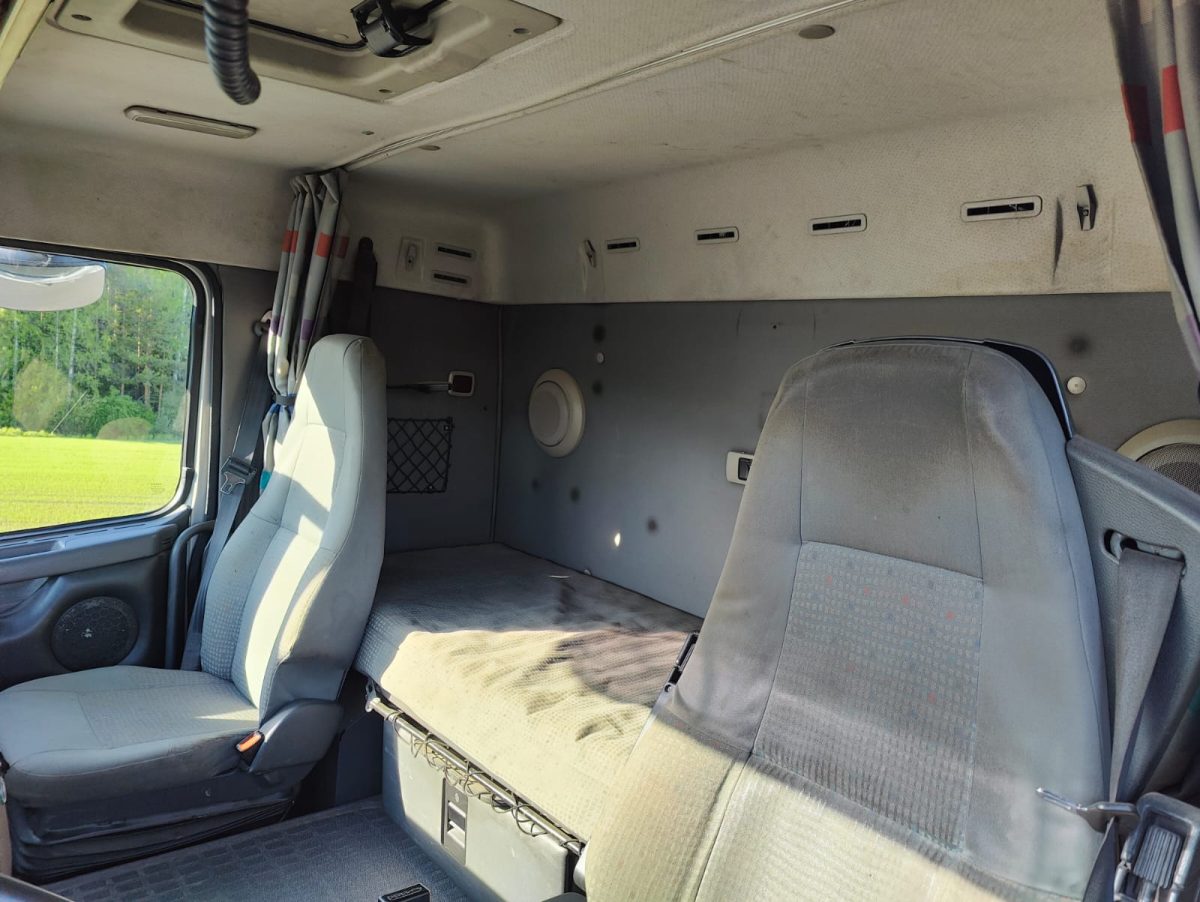 VOLVO FH-12 10x4 5650 - Image 10
