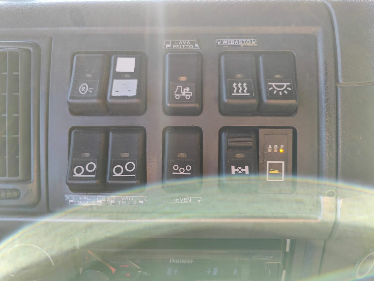 VOLVO FH-12 10x4 5650 - Image 15