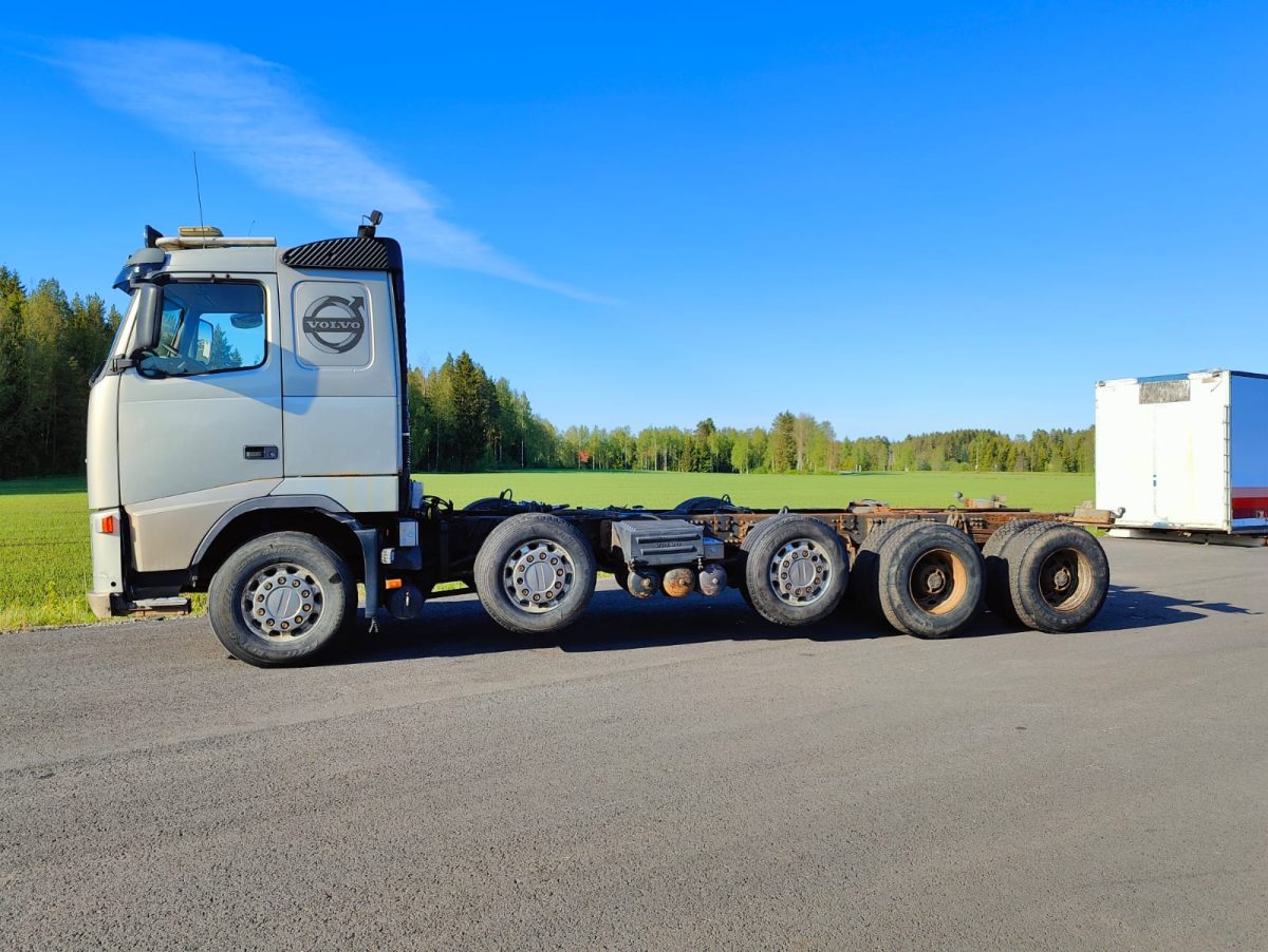 VOLVO FH-12 10x4 5650 - Image 3