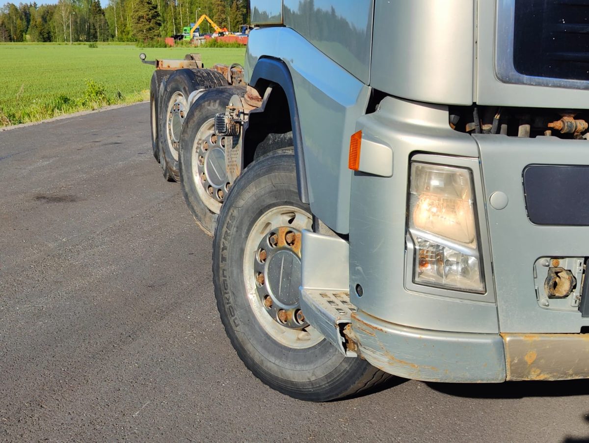VOLVO FH-12 10x4 5650 - Image 4
