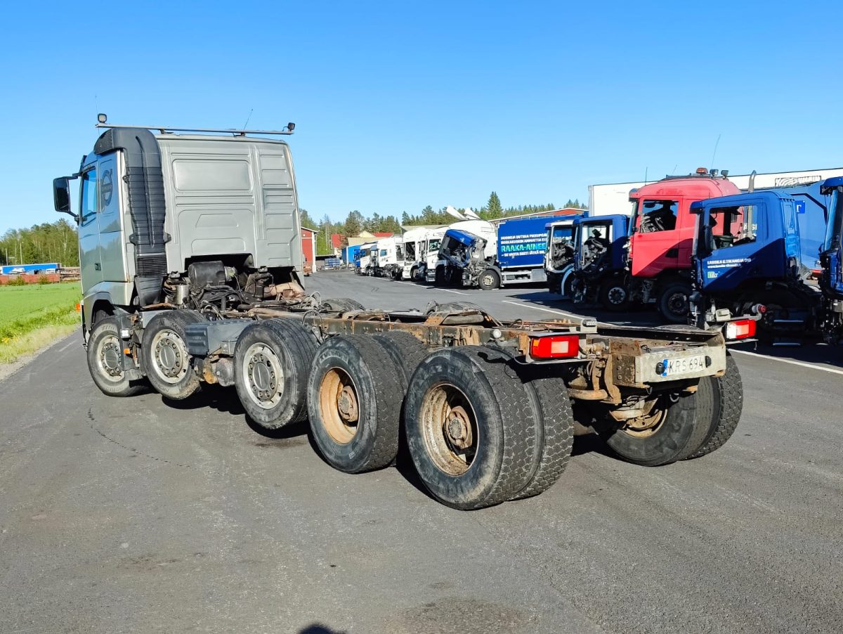 VOLVO FH-12 10x4 5650 - Image 5