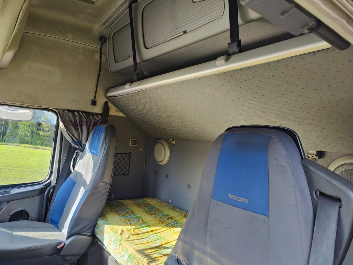 VOLVO FH-12 6X2 4000 - Image 9
