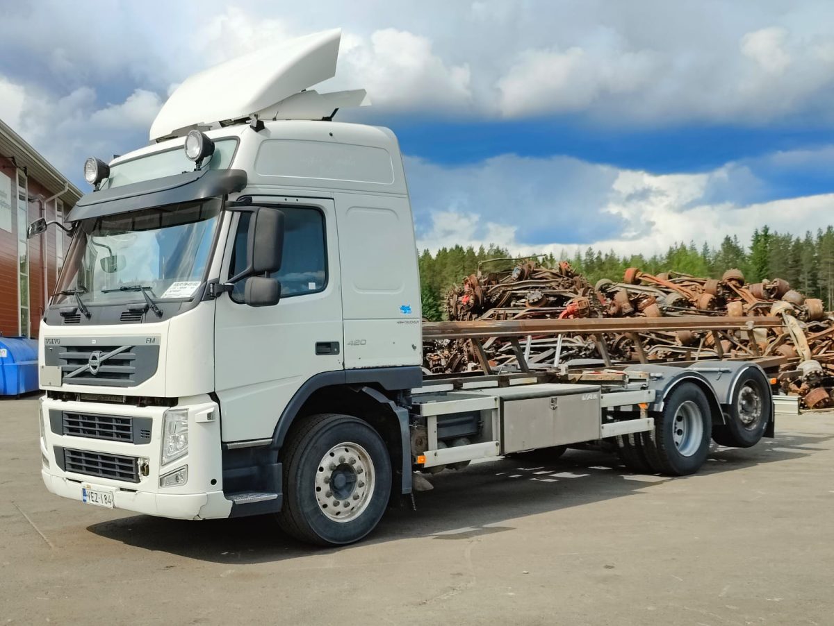 VOLVO FM-13 6X2 4800