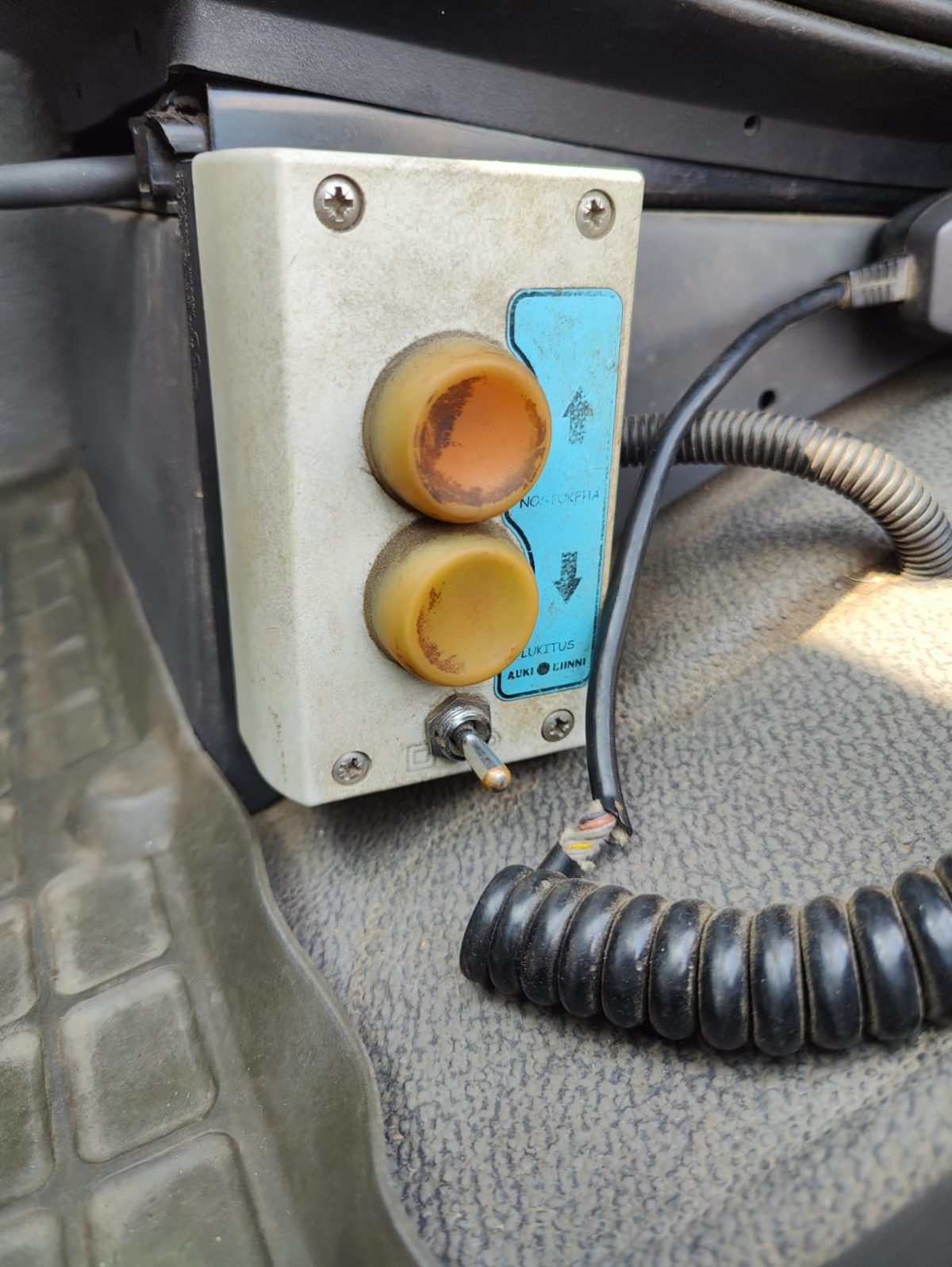 VOLVO FM-13 6X2 4800 - Image 13