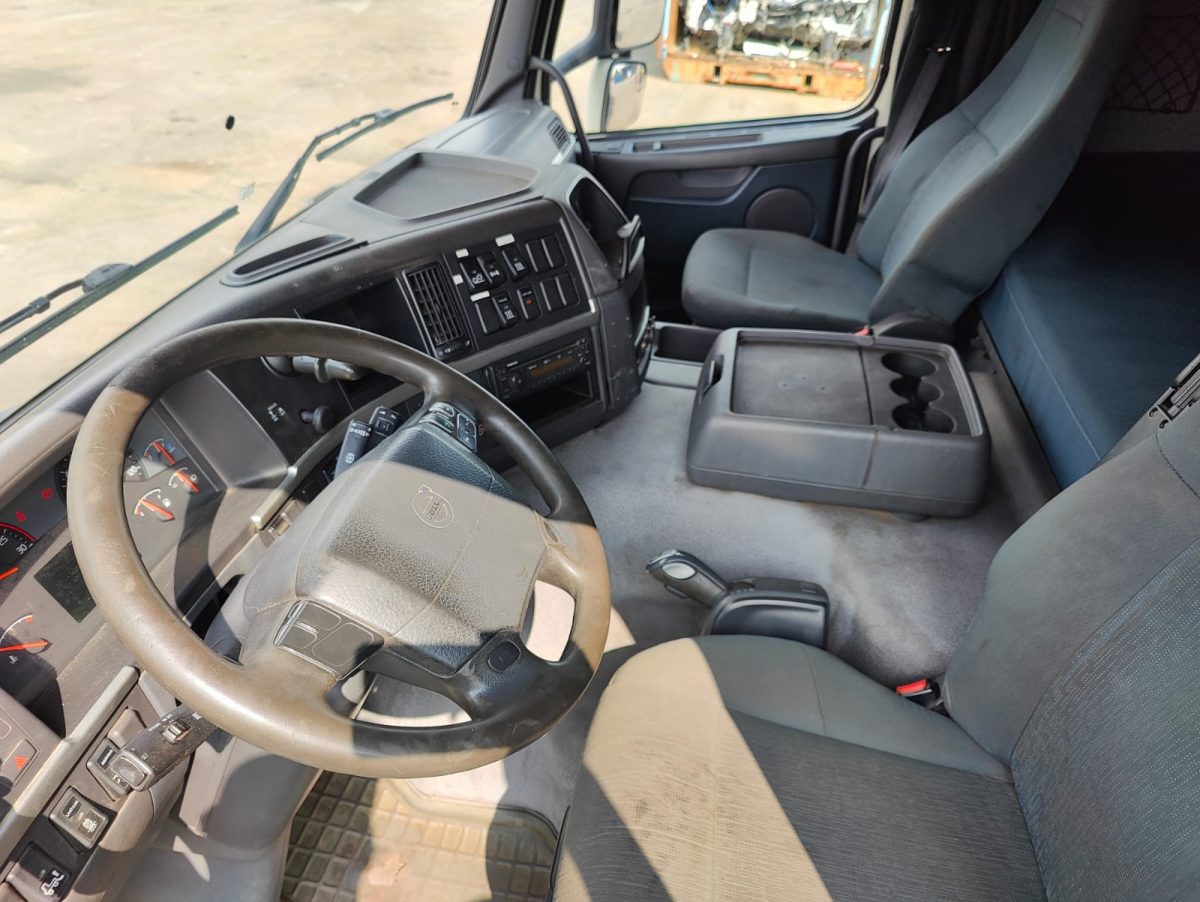 VOLVO FM-13 6X2 4800 - Image 15