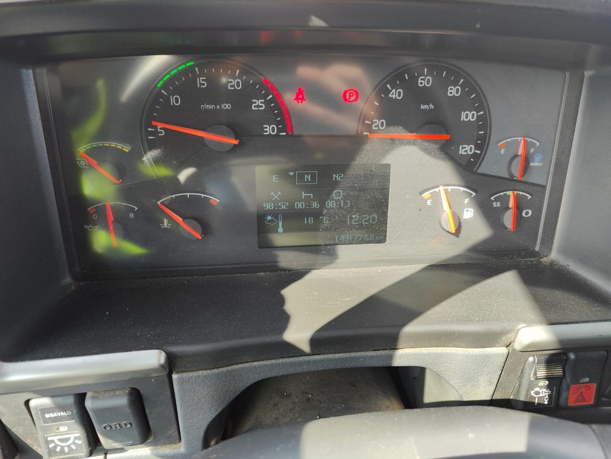 VOLVO FM-13 6X2 4800 - Image 19