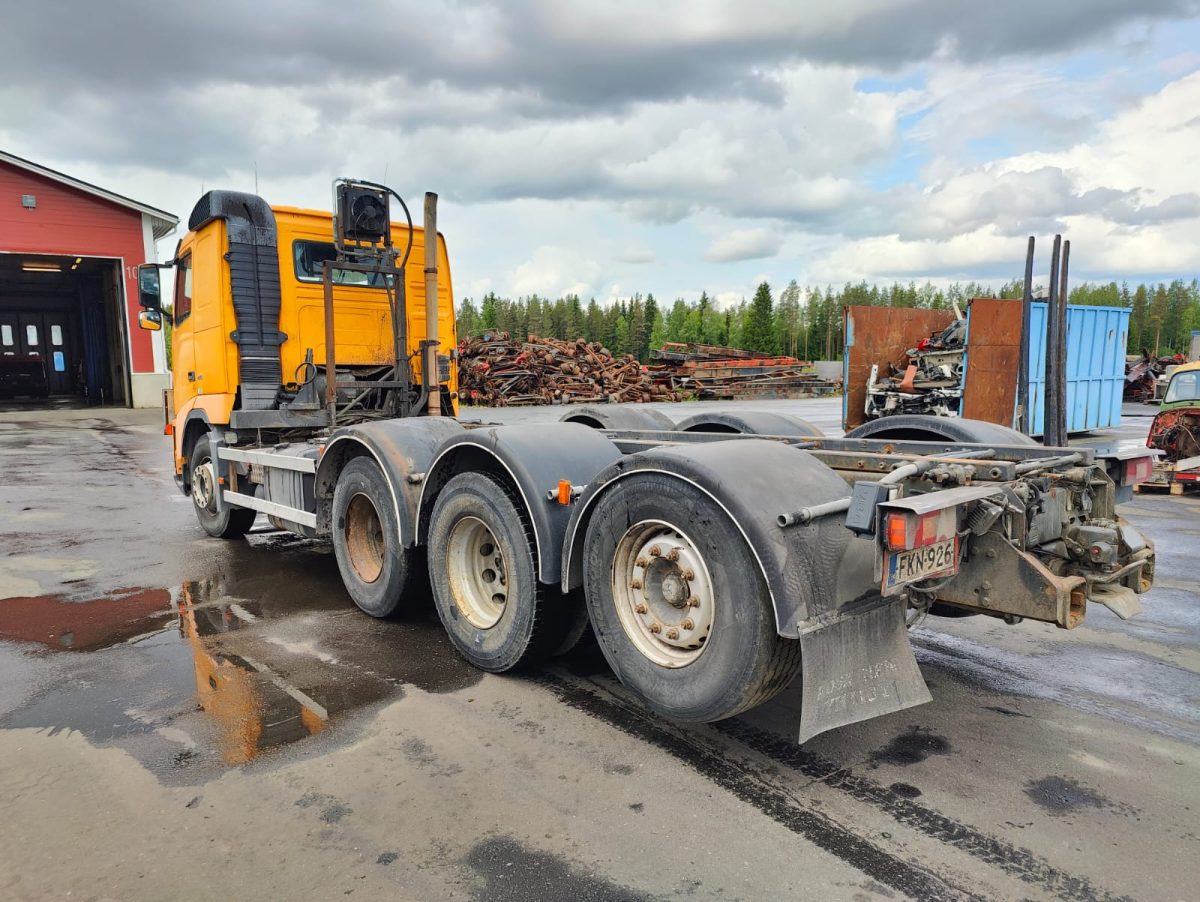 VOLVO FH-440 8X4 - Image 4