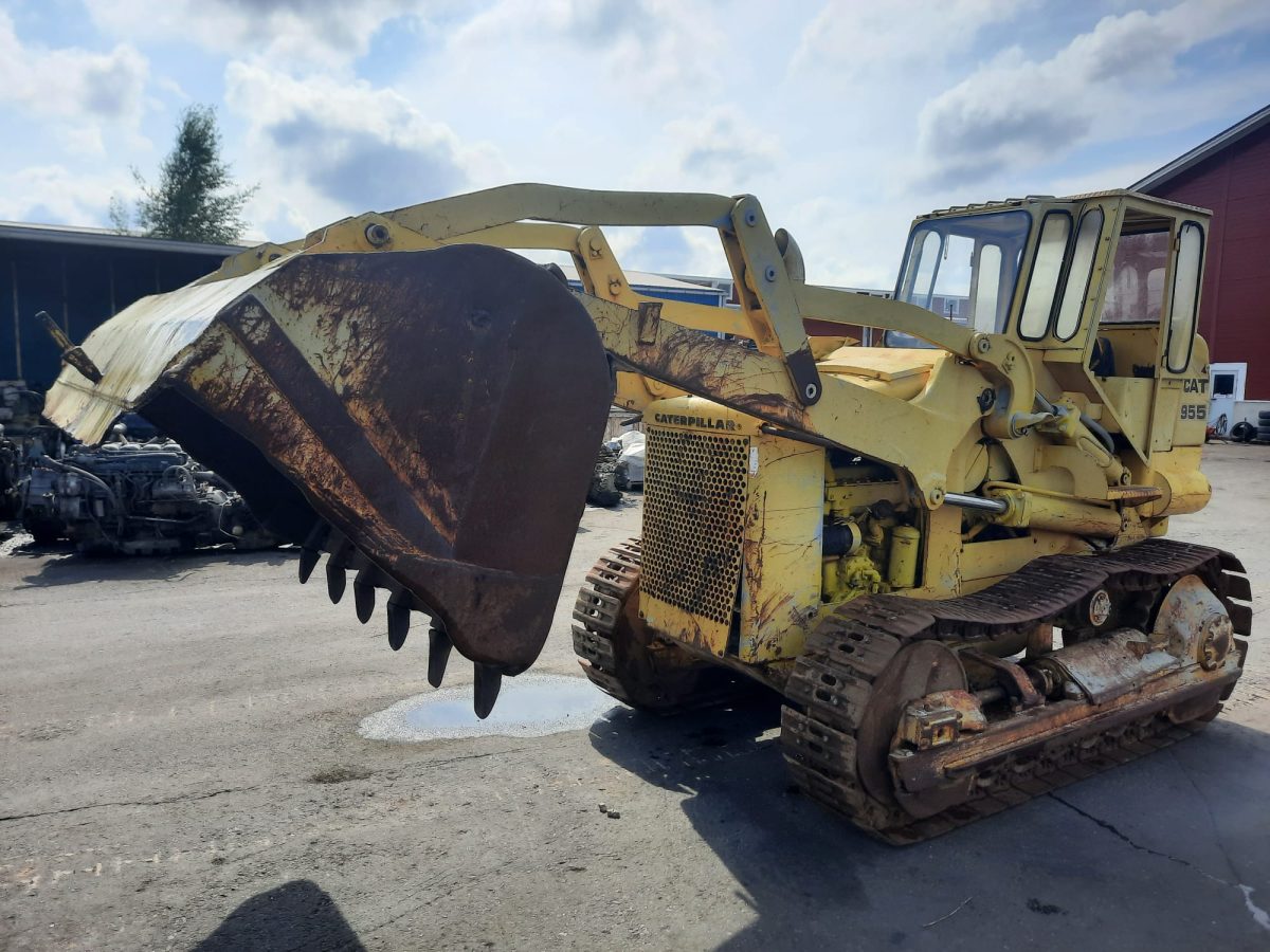 CATERPILLAR 955