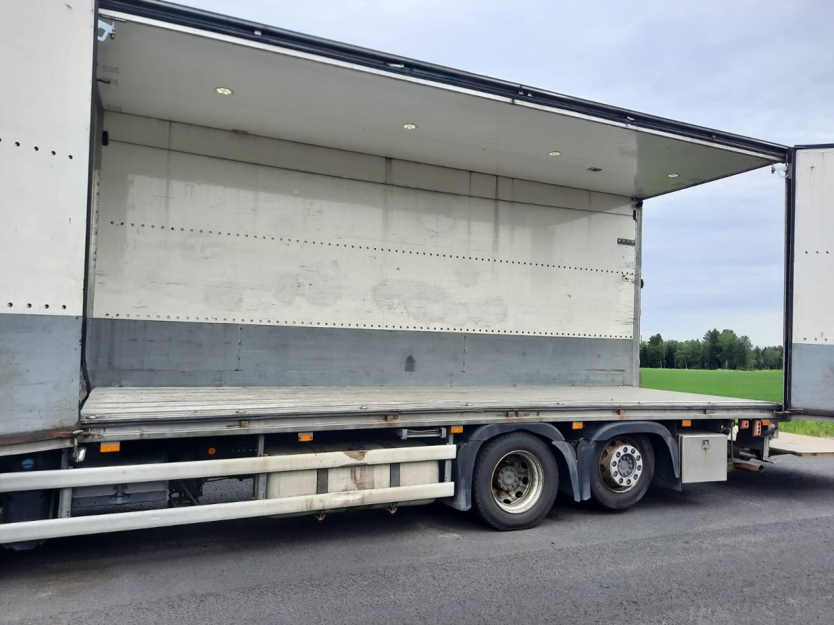 MERCEDES-BENZ ACTROS 2551 6x2 4900 - Image 5
