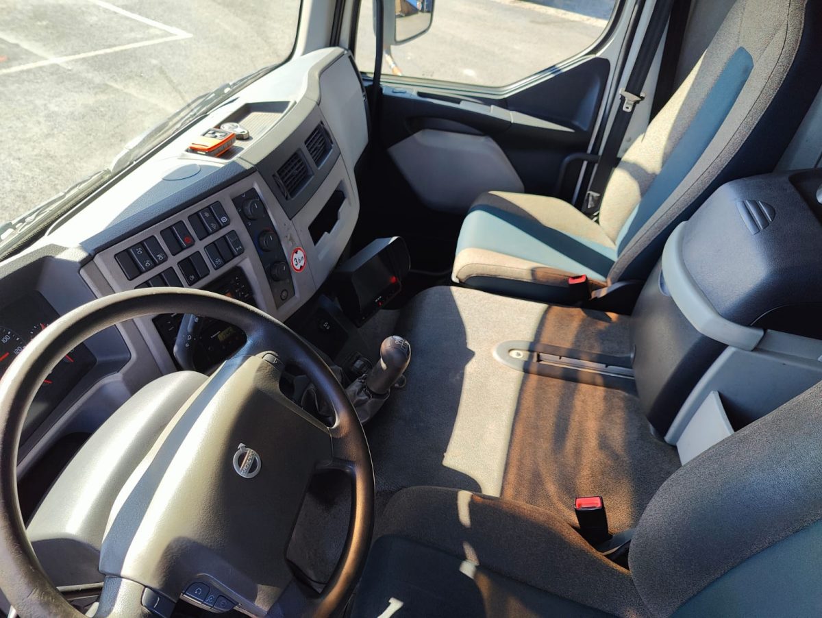 VOLVO FL-280 4x2 5000 - Image 16