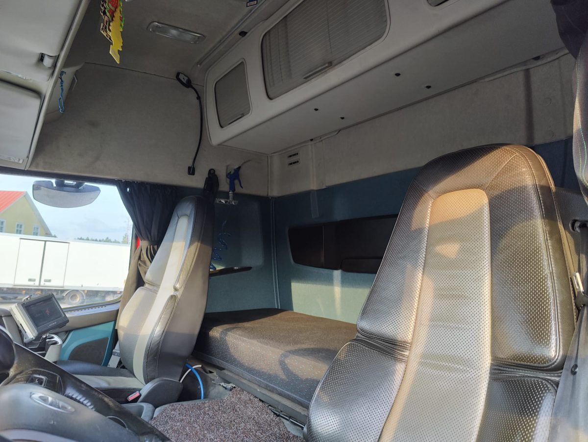 VOLVO FM-500 4600 - Image 17