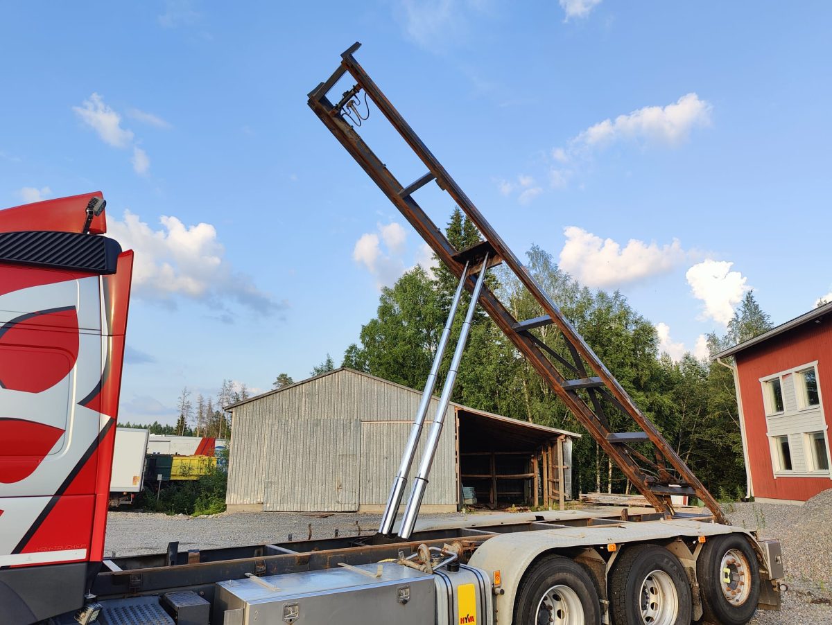 VOLVO FM-500 4600 - Image 9