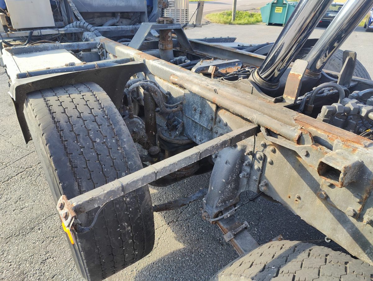 VOLVO FM-460 8X2 4600 - Image 11