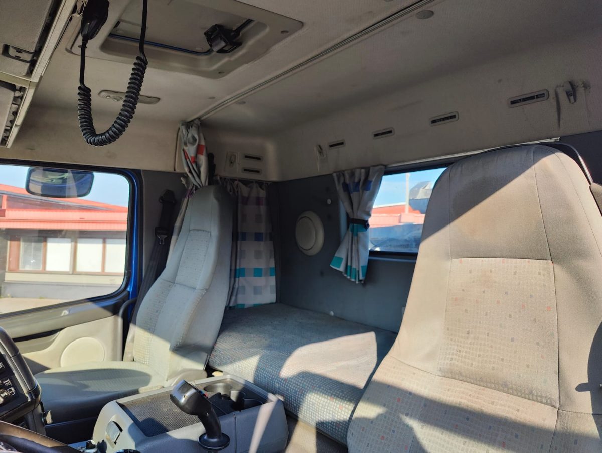 VOLVO FM-460 8X2 4600 - Image 20