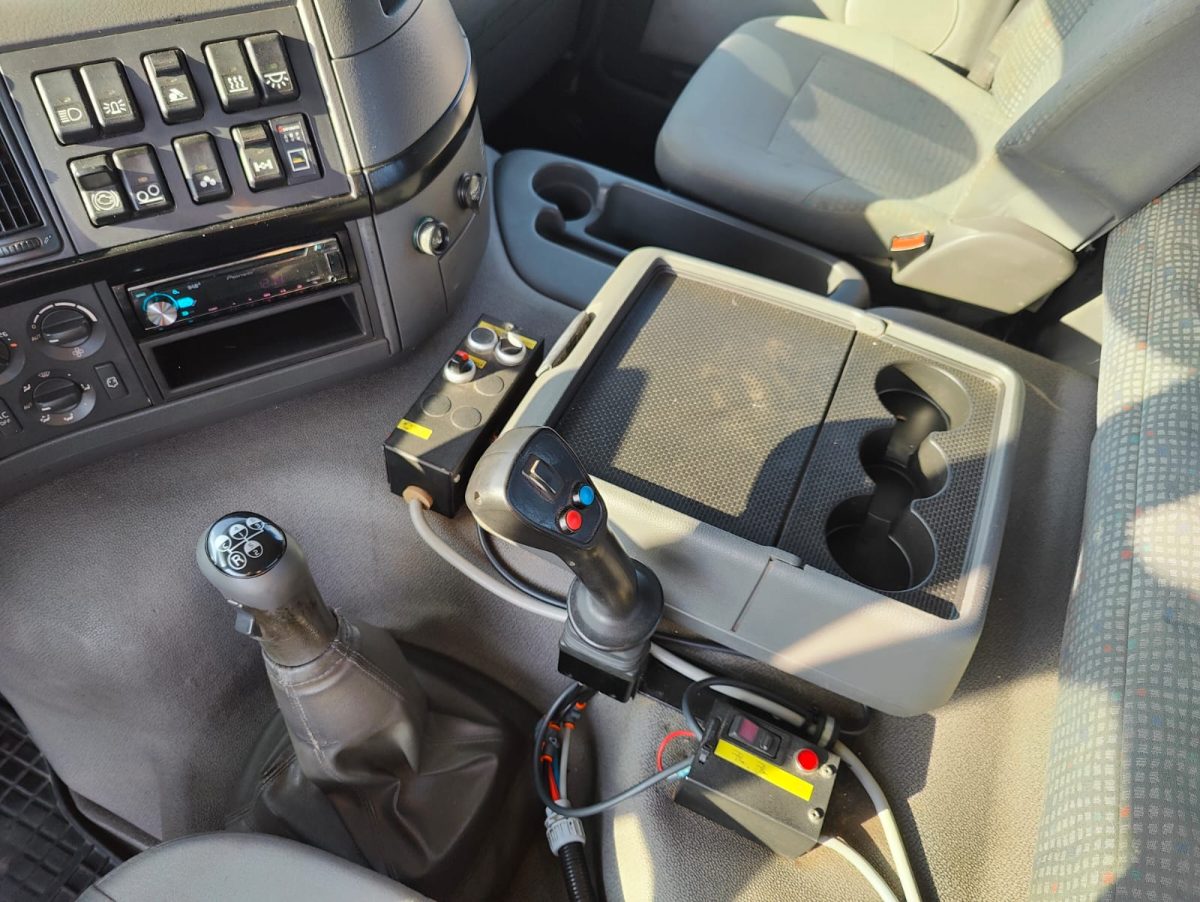 VOLVO FM-460 8X2 4600 - Image 22
