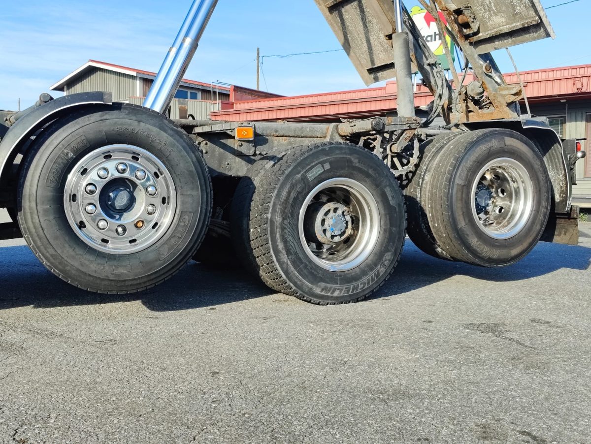 VOLVO FM-460 8X2 4600 - Image 9