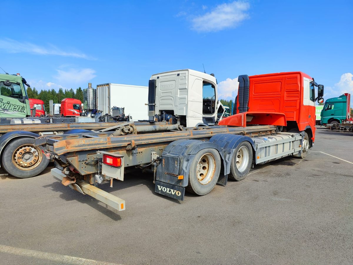 VOLVO FH-13 6X2 - Image 4