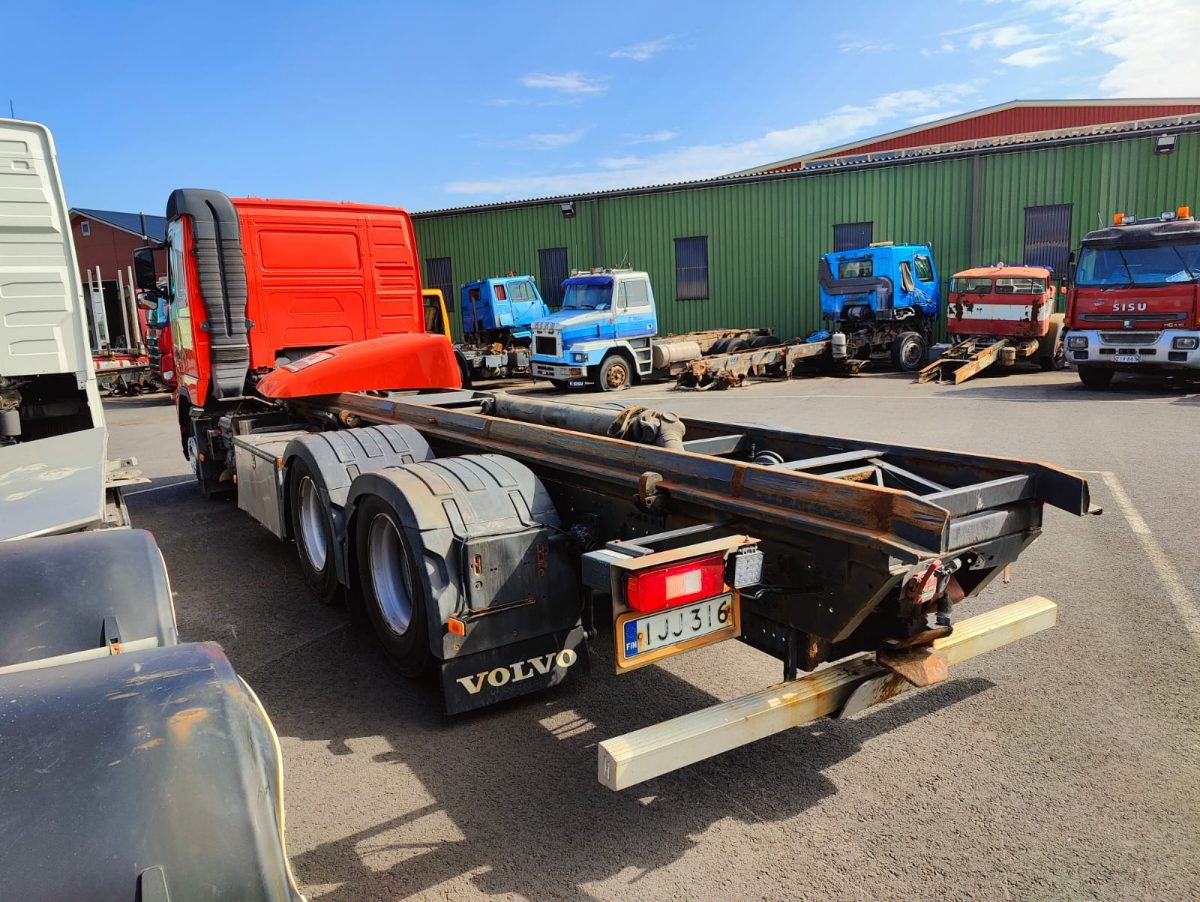 VOLVO FH-13 6X2 - Image 3