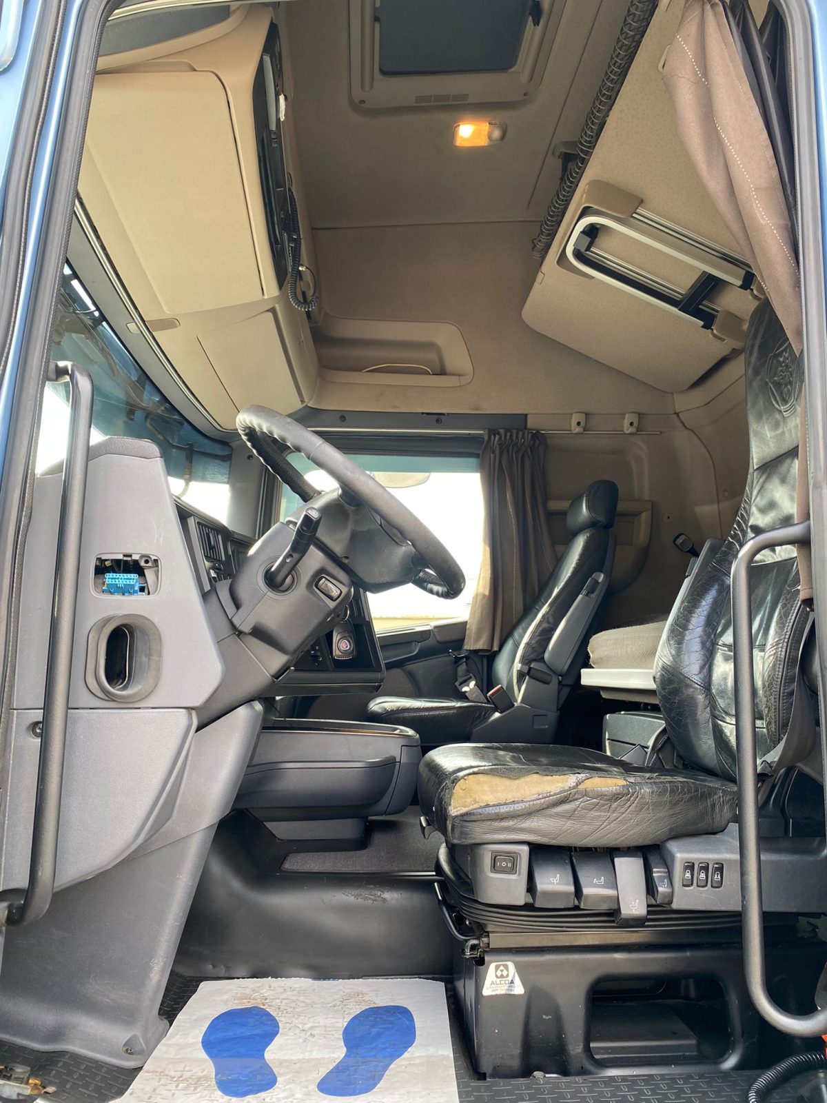 SCANIA R-560 6X2 3100 - Image 15