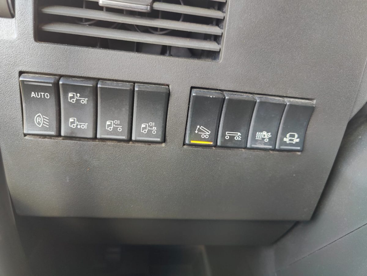 VOLVO FH-16 750 8X4 4900 - Image 25