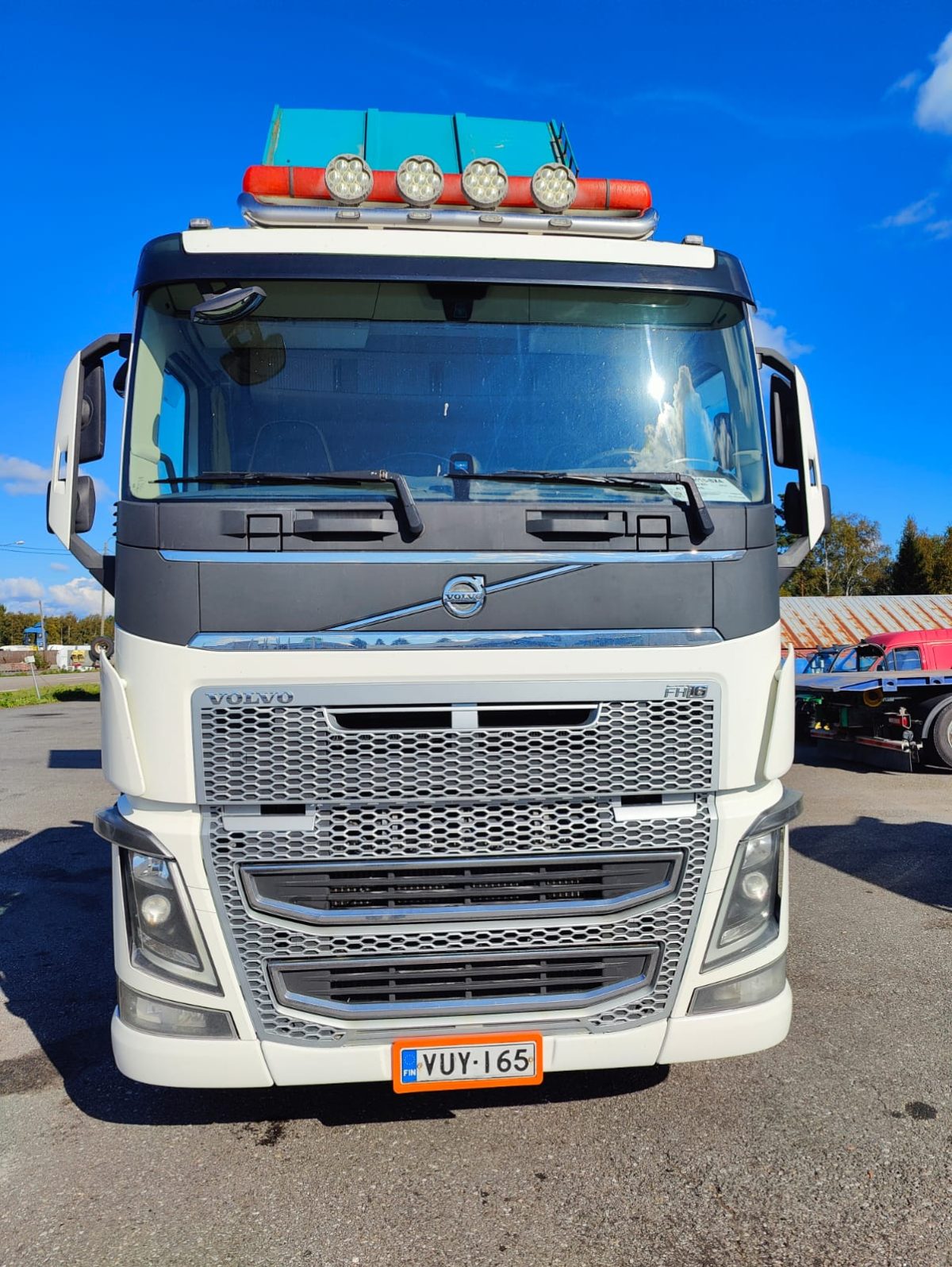 VOLVO FH-16 750 8X4 4900 - Image 3