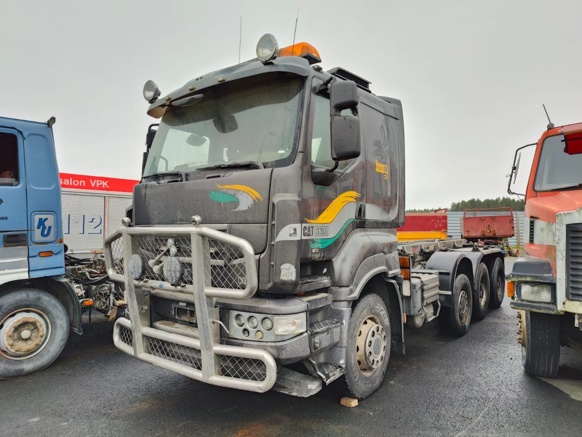 SISU C600 E15M 8X4