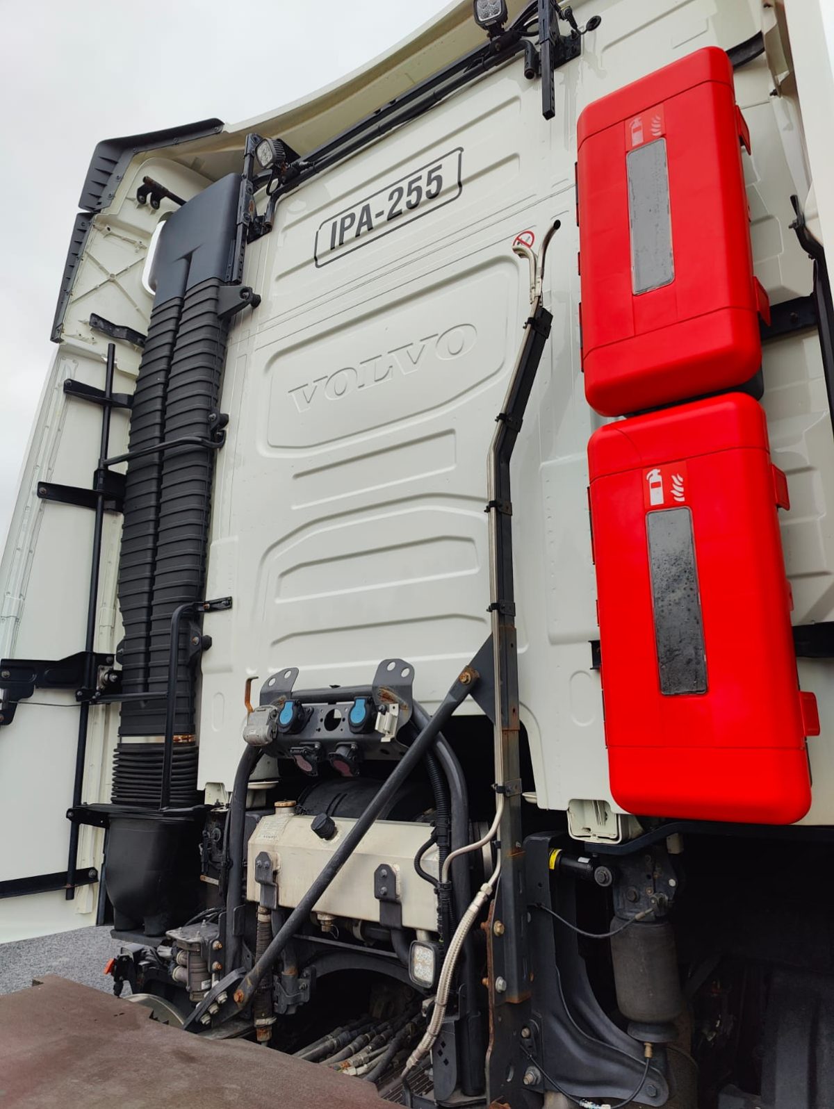 VOLVO FH-460 LNG 6X2 3900 - Image 11