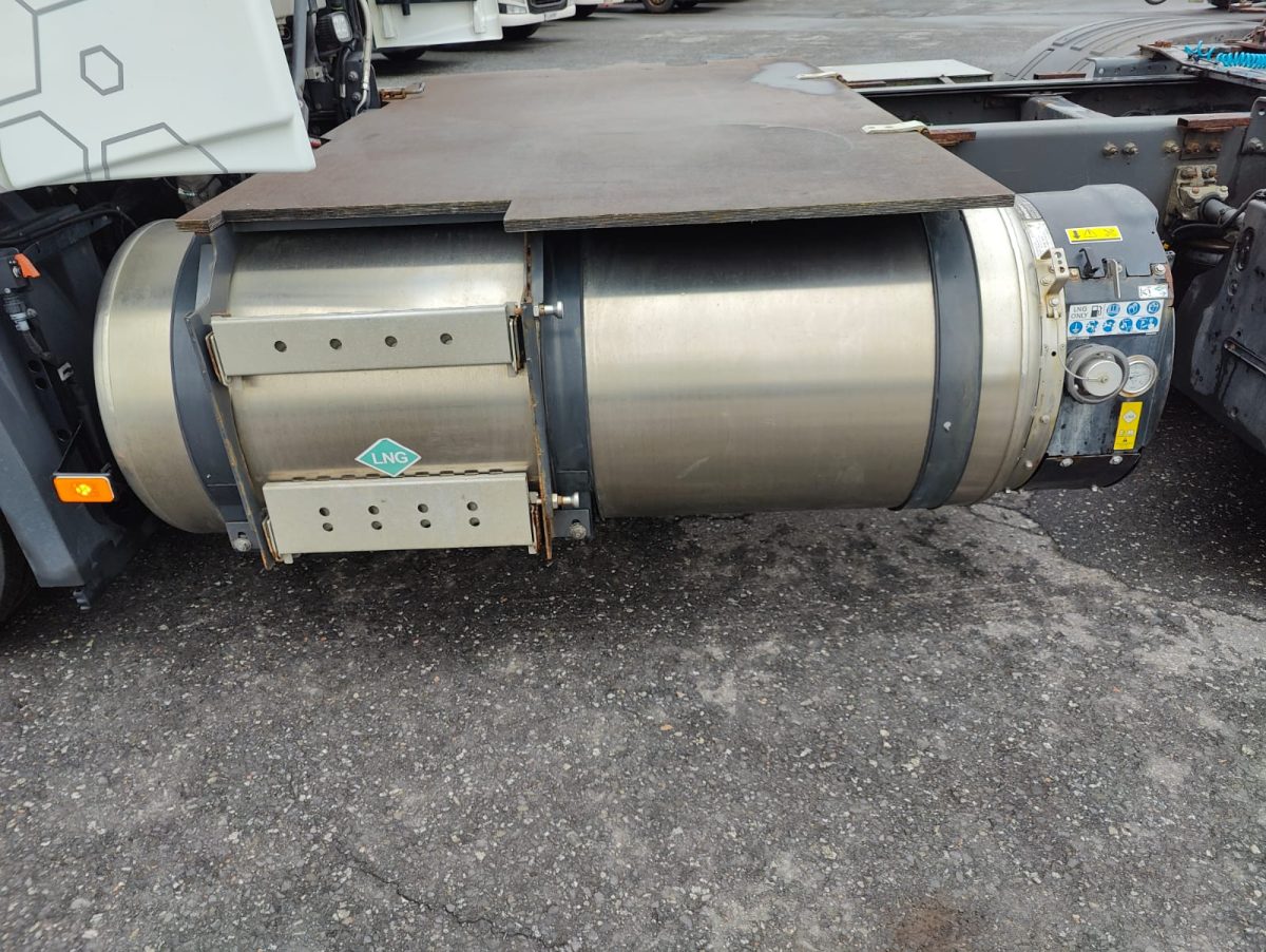 VOLVO FH-460 LNG 6X2 3900 - Image 12