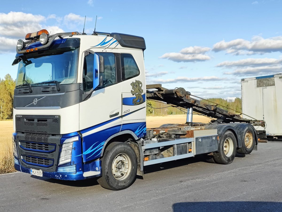 VOLVO FH-13 6X2*4 4600