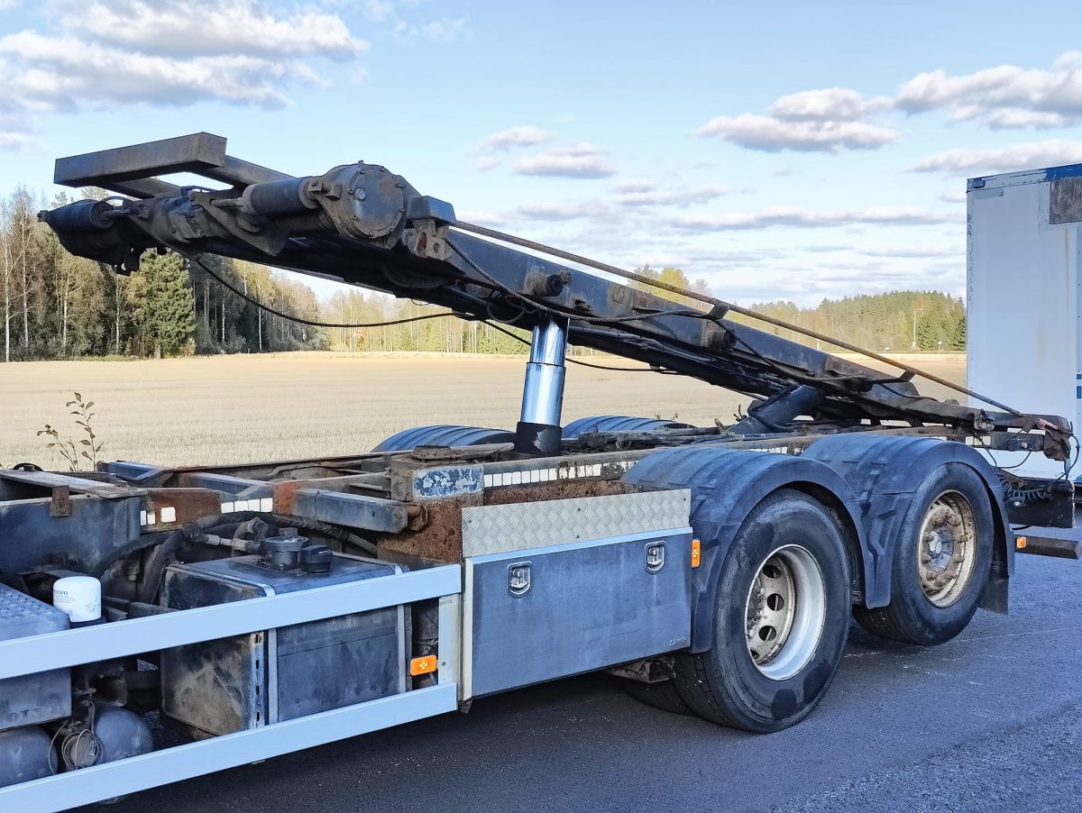 VOLVO FH-13 6X2*4 4600 - Image 5