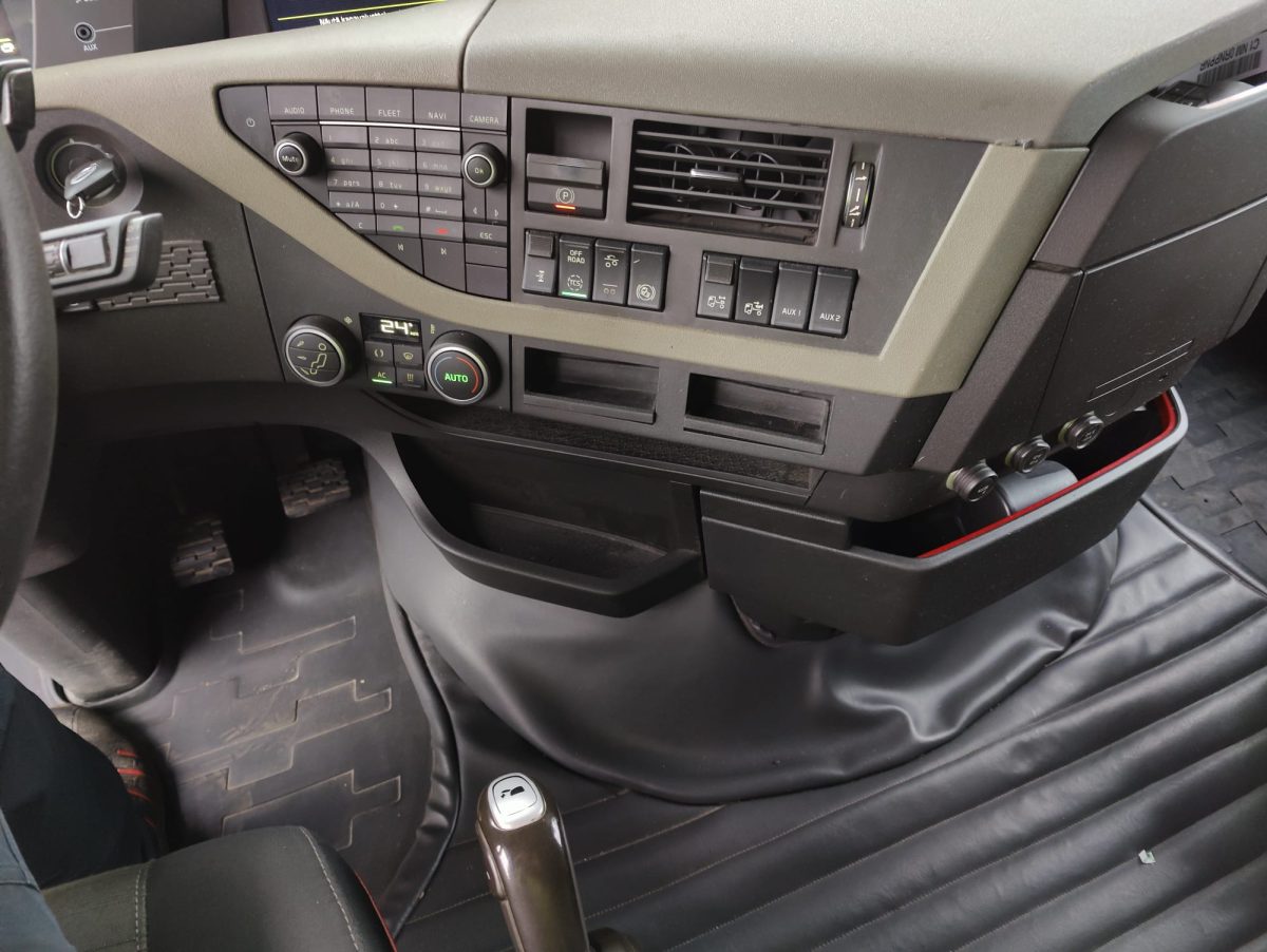 VOLVO FH-500 6X2 3000 - Image 14